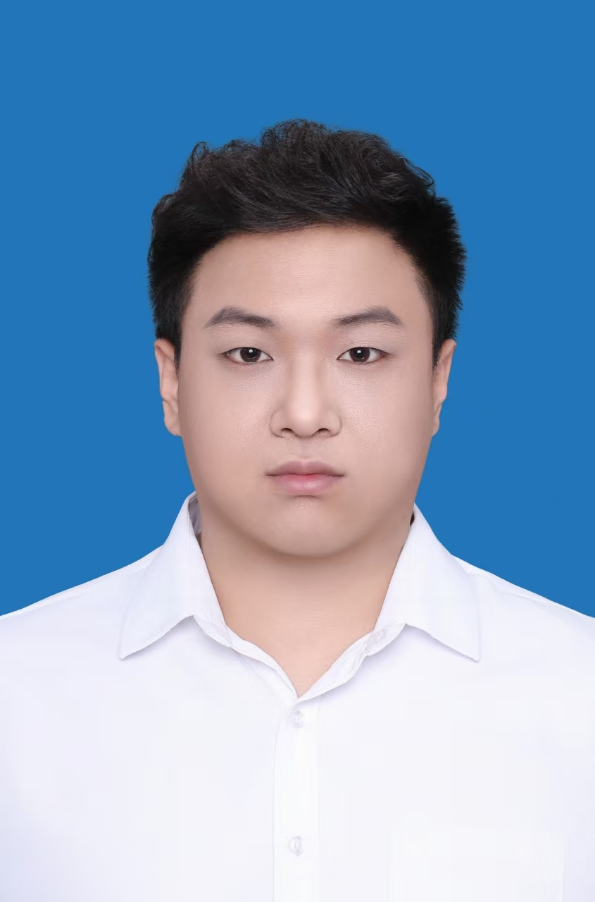 张奥铭